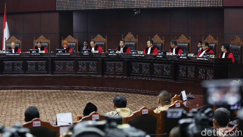 Gugatan Pilpres Prabowo-Sandiaga Ditolak MK