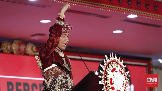 Jokowi, Jatah Menteri PDIP dan Sinyal ‘Bandel’ Periode Kedua