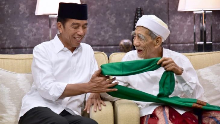 Indonesia Berduka, Mbah Moen Wafat di Kota Suci Makkah