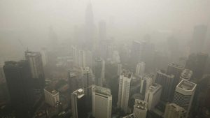 Udara di Singapura Mulai Diselimuti Kabut Asap Karhutla