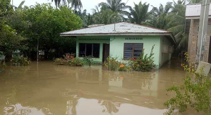 Batubara Diterjang Banjir, Ribuan Rumah Warga Tergenang Air