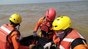 Seorang Remaja Hanyut di Sungai Denai Ditemukan Tewas di Laut