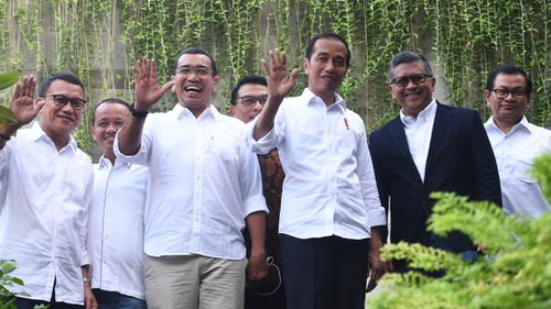 Golkar Cuma Bisa Pasrah Terkait Jatah Menteri di Kabinet Jokowi