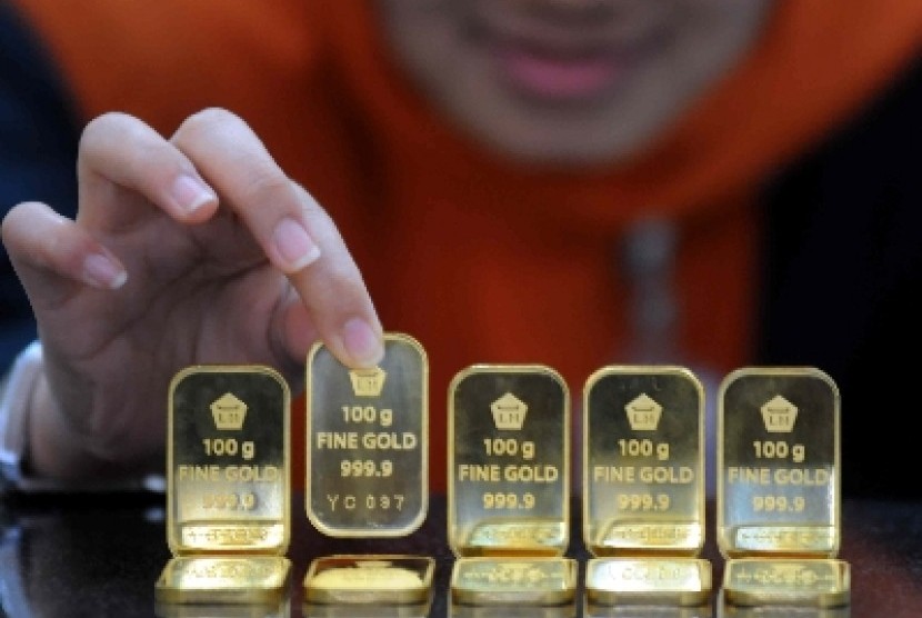 Harga Emas Antam Tumbang Rp1000/Gram