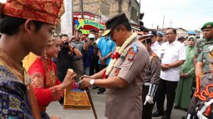 Kapolda Sumut Disambut Tarian Melayu di Batubara