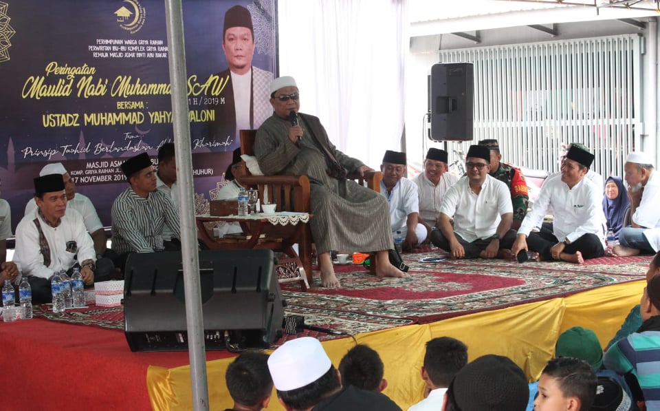 Maulid Nabi di Masjid Asma’ Binti Abu Bakar Hadirkan Dai Kondang Ustad Dr. Muhammad Yahya Waloni