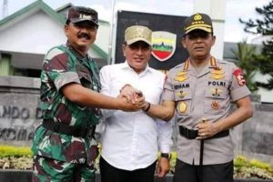 Kapolri dan Panglima TNI Pimpin Apel Nataru di Medan