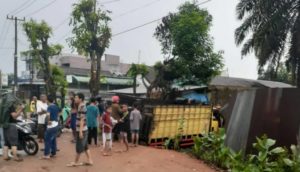 Mantan Ajudan Kapolda Jateng Tewas Ditabrak Truk di Tanjungmorawa
