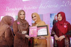 Sabet Anugerah Perempuan Inspirasi 2019, Yulidar Bugis: IPEMI Sumut Siap Bekerja Lebih Keras