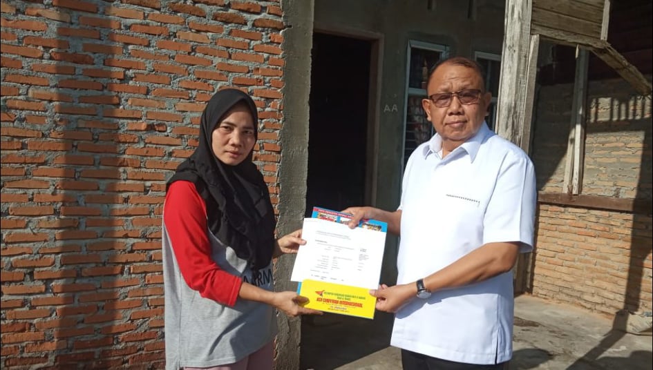 Mhd Syafii Gratiskan Biaya Kuliah Warga Kampung Nelayan