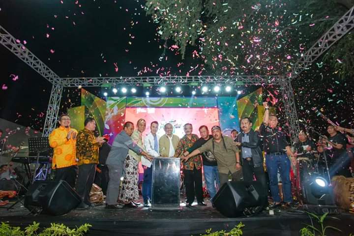 Plt. Walikota Medan Buka Acara Pesona Colourfull Medan di Lapangan Merdeka