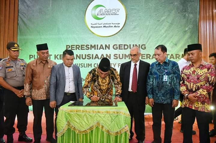 Gubsu Resmikan Gedung Pusat Kemanusiaan Asia Muslim Charity Foundation (AMCF) Medan