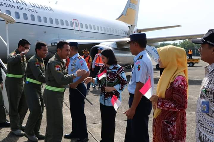 Usai Tugas Evakuasi WNI Wuhan di Natuna, 25 Crew TNIAU Balik Ke Base Camp