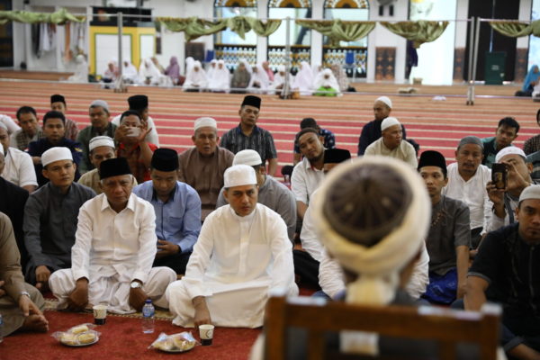 Ijeck: Mari Makmurkan Masjid