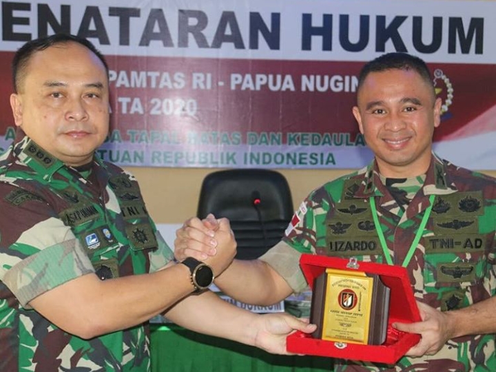 Dirkumad Buka Penataran & Bekali Prajurit Raider 100/PS Bertugas di Pamtas RI – PNG