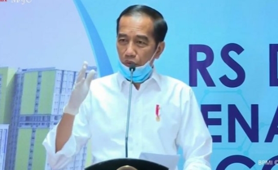 Jokowi Pastikan Kelonggaran Kredit Bagi Tukang Ojek, Sopir Taxi, Pelaku UKM dan Nelayan