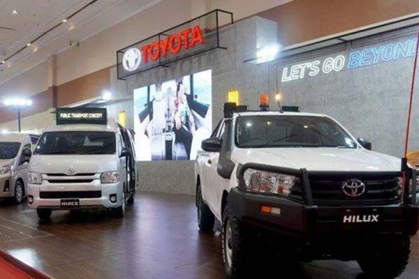 Toyota Pamerkan 4 Kenderaan Niaga di GIICOMVEC Jakarta