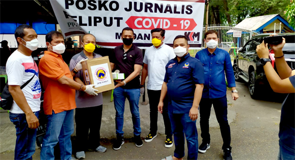 Jurnalis Peliput Covid 19 Dapat APD Dari PSP Foundation dan Garda Pemuda Nasdem