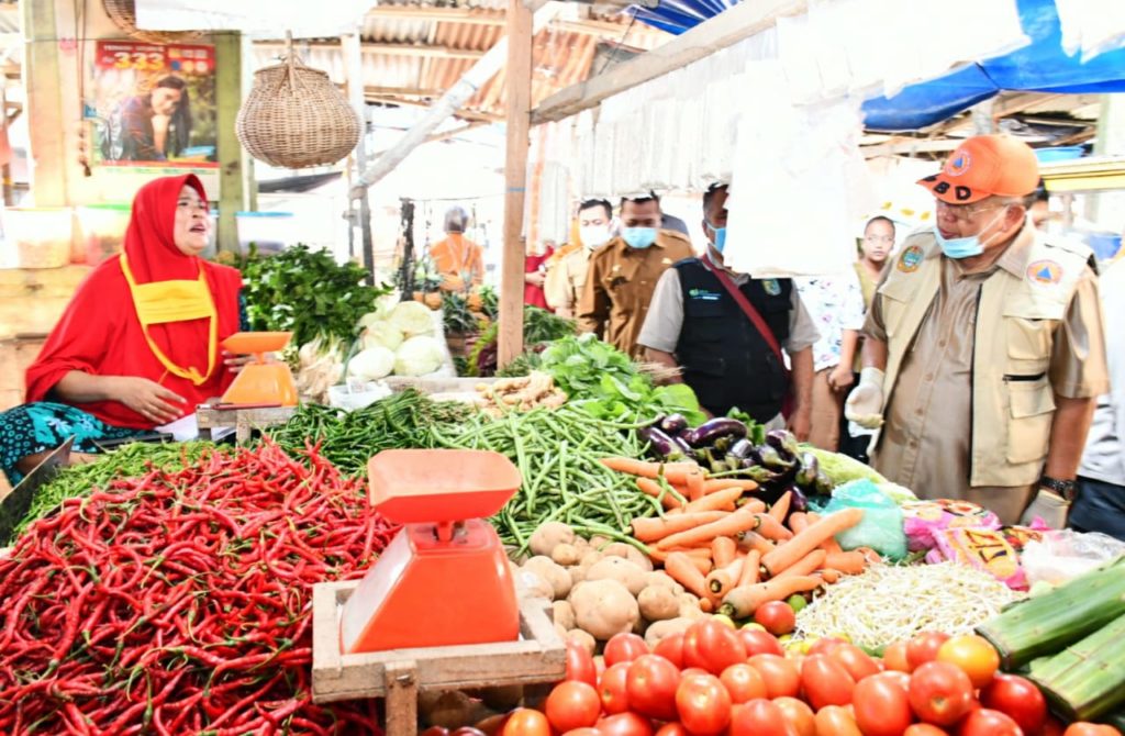 Jelang Ramadhan, Bupati Soekirman Survey Kebutuhan Pokok Di 3 Pasar Tradisional