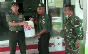 Rumah Sakit Tentara Pekanbaru Terima Bantuan Handsanitizer Dari Kasad
