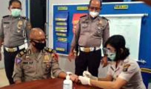 Giliran 129 Personel Satlantas Polrestabes Medan Jalani Rapid Tes