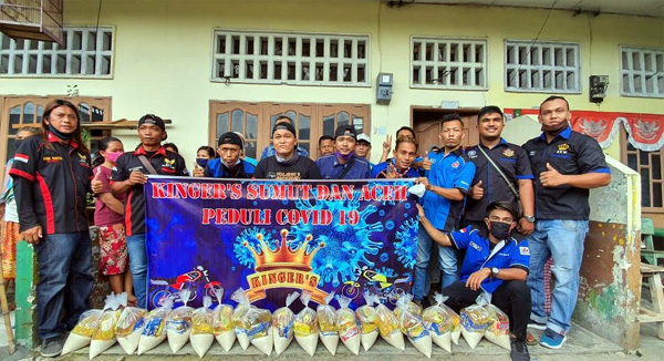 Komunitas RX-King Bagi-Bagi Masker dan Sembako di Kota Medan