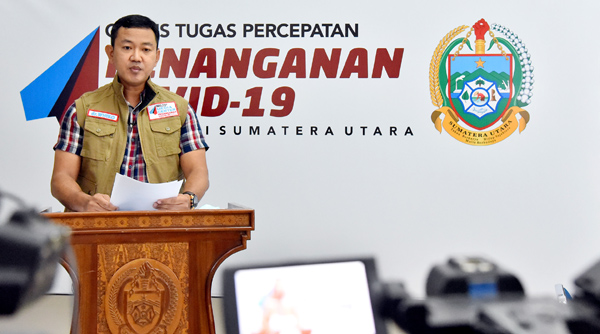 GTPP Covid-19 Sumut Pastikan Semua Penumpang Pesawat Diperiksa Kesehatannya