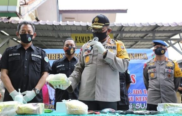 Direktorat Reserse Narkoba Polda Sumut Ciduk 3 Tersangka Dengan 15 Kg Sabu