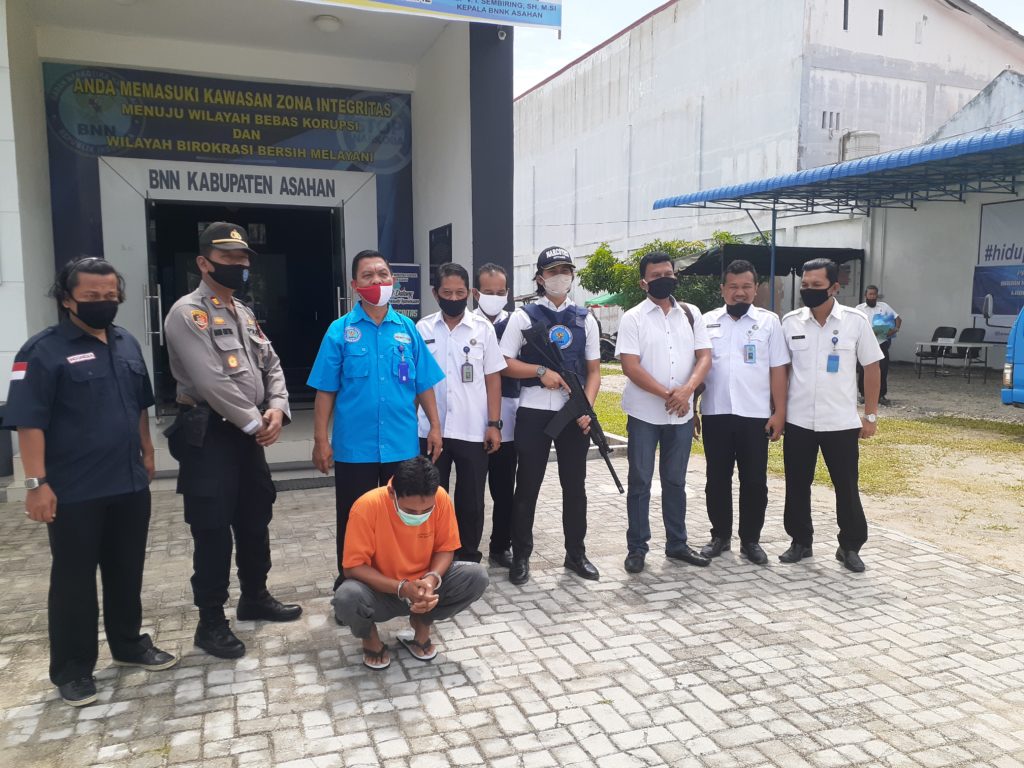 Warga Aceh Tenggara Edarkan Ganja Ditangkap BNN Asahan