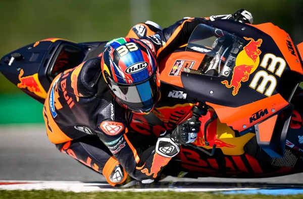Pembalap Brad Binder Menangi MotoGP Republik Ceko 2020