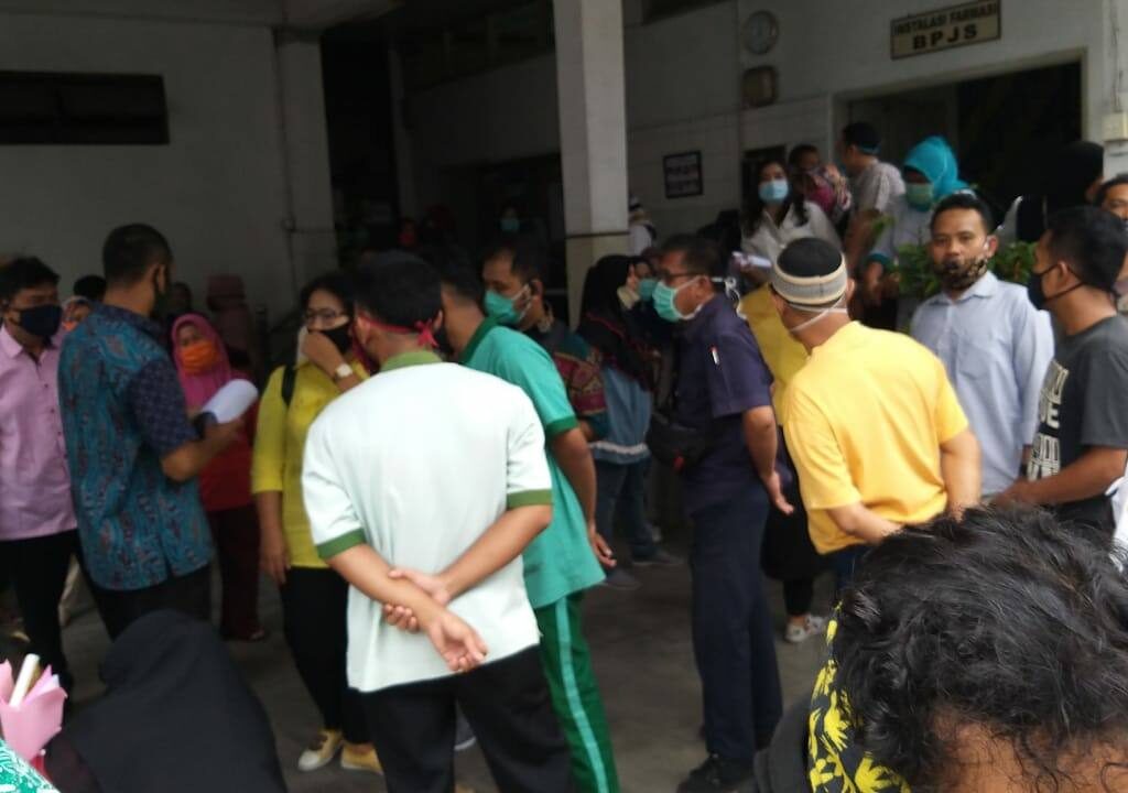 Tak Terima BSU, Pegawai RS Permata Bunda Demo Manajemen