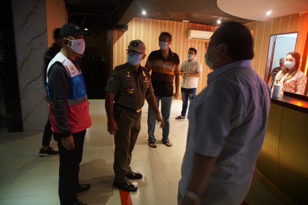 Satgas Covid-19 Kota Medan Sosialisasikan Perwal AKB Di Tempat Hiburan Malam