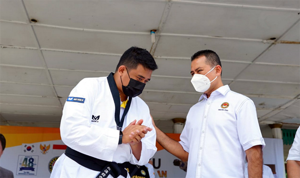 Hadiri Gashuku Taekwondo, Bobby Nasution Dapat Sabuk Hitam