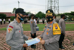 Jajaran Polisi dan Masyarakat Diimbau Cermat Pakai Medsos