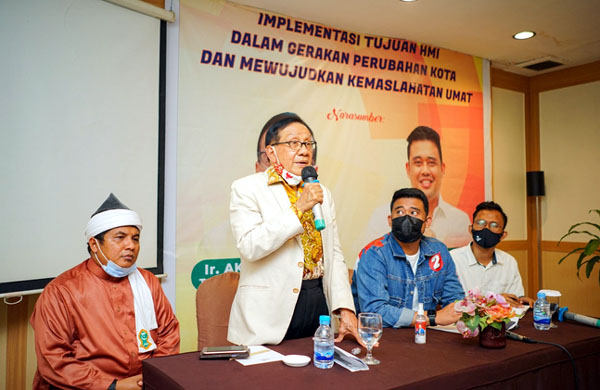Akbar Tanjung: Keluarga Besar HMI Jangan Ragu Pilih Bobby Nasutionv