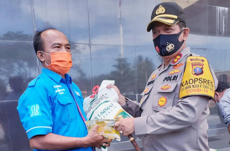 Wartawan di Kabupaten Batubara Dapat Paket Tahun Baru dari Kapolres