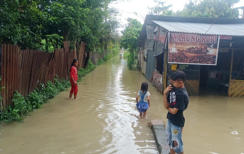 Curah Hujan Tinggi, Puluhan Rumah Warga Firdaus Terendam Banjir