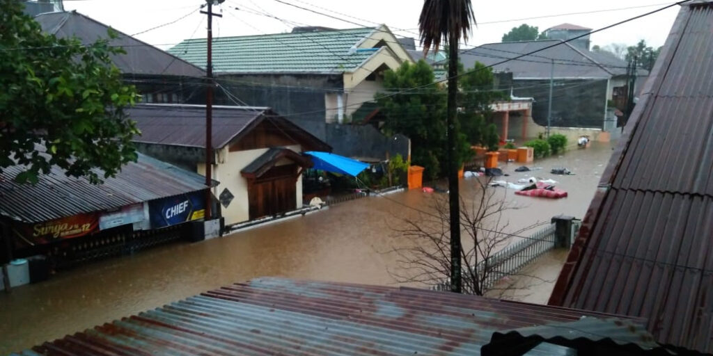 Delapan Kecamatan di Manado Terendam Banjir, Tiga Orang Meninggal