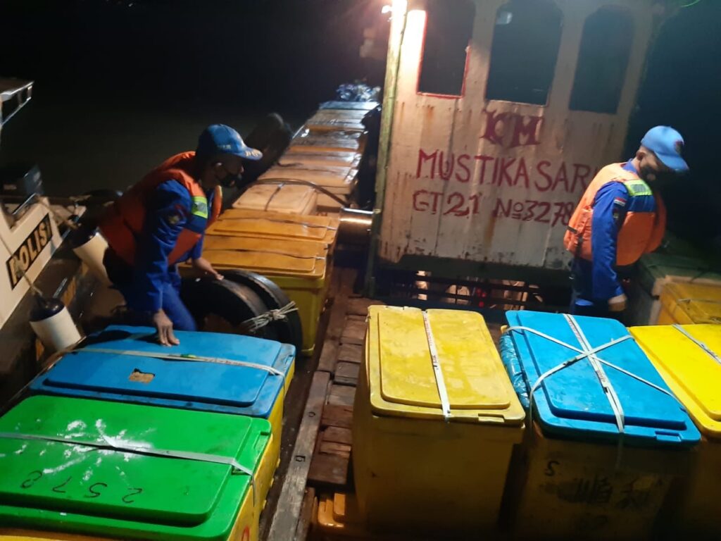 Satpolair Polres Tanjungbalai Patroli Kapal Bermuatan Barang Ilegal