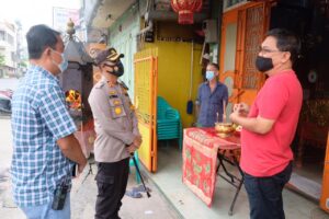 Jelang Imlek, Kapolres Tanjungbalai Kunjungi Vihara dan Klenteng
