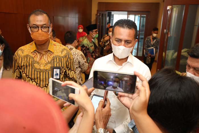 RUPS LB PT BANK Sumut Angkat Komut Datuk Syaiful Azhar