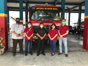Petugas Damkar dan Penyelamatan Kota Medan Terima Penghargaan dari Asuransi Sompo