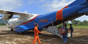 Lima Belas Ton Bantuan Penanganan Darurat Bencana NTT Tiba di Kupang