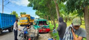 Betor Kontra Bus Rajawali, Empat Orang Alami Luka-luka