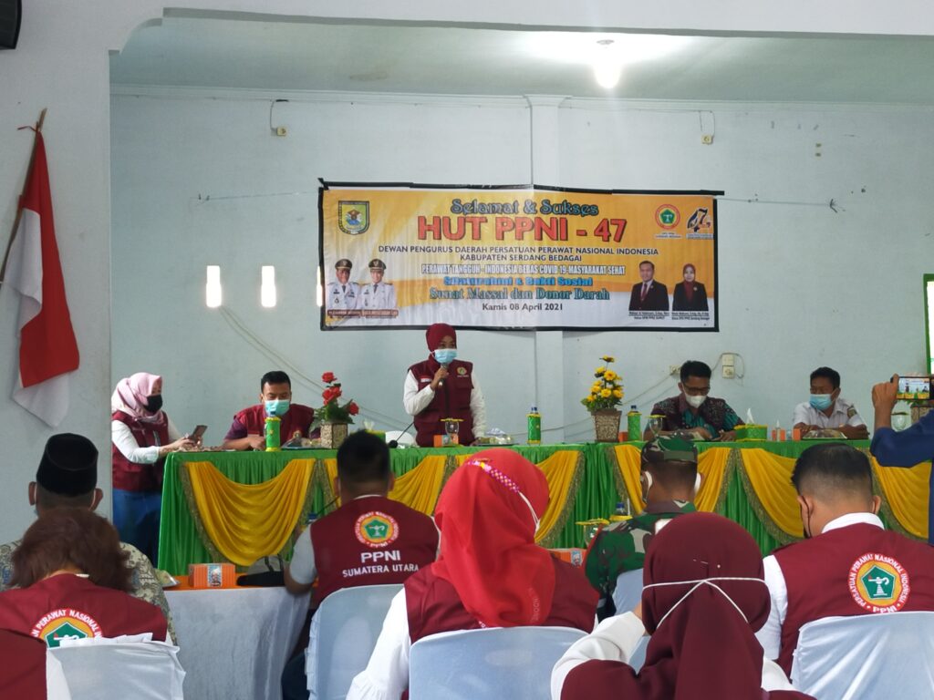 Hut ke 47, PPNI Sergai Gelar Sunat Massal dan Donor Darah