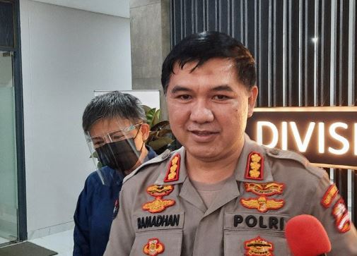 Polri Jelaskan 12 Tersangka Teroris di Jakarta Tidak Terafiliasi JAD dan JI