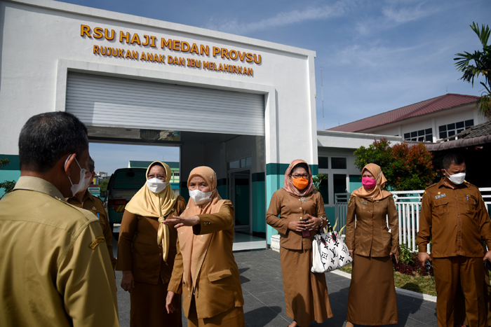 Sekda Sabrina Tinjau RSU Haji Medan