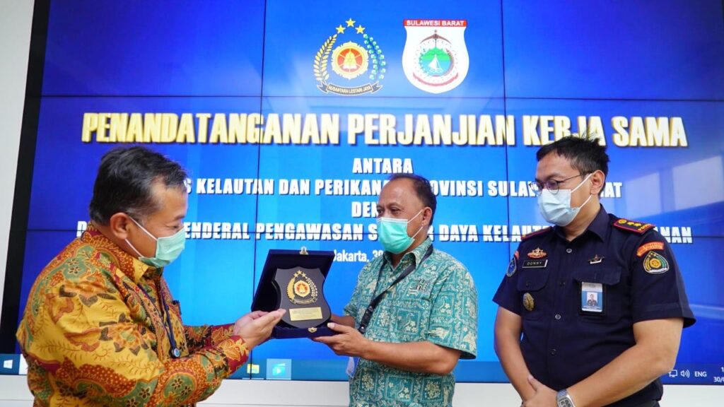 KKP dan Provinsi Sulawesi Barat Sepakat Perkuat Pengawasan di Perairan 12 Mil