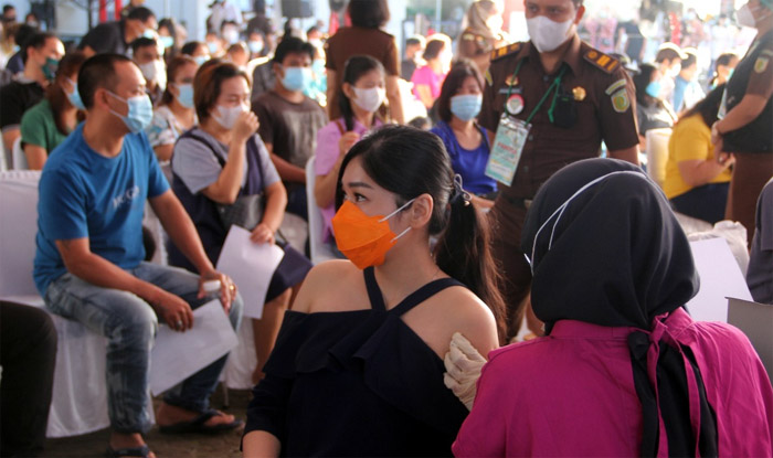 70,4 Juta Vaksin Gratis COVID-19 Telah Terdistribusi Ke Seluruh Indonesia