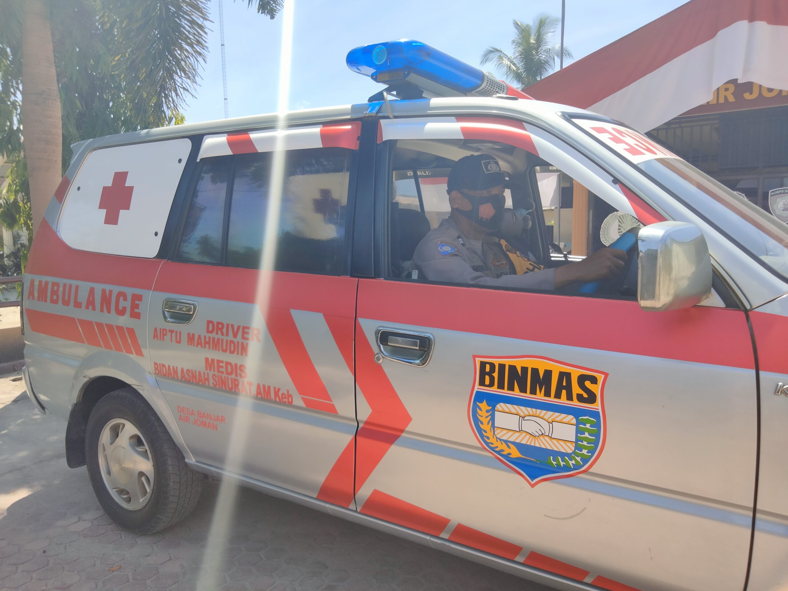 Bhabinkamtibmas di Asahan Ubah Mobil Pribadi jadi Ambulans